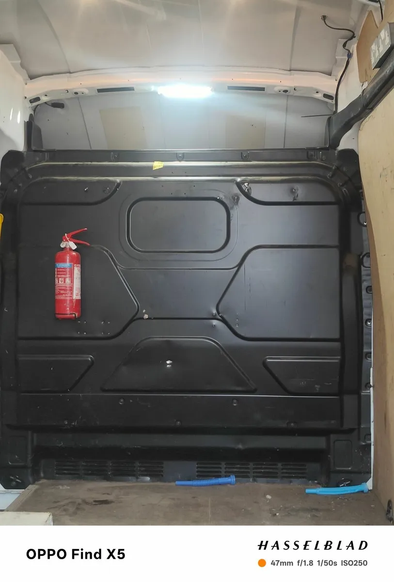 4 x 4 Ford Transit 2020 - Image 4