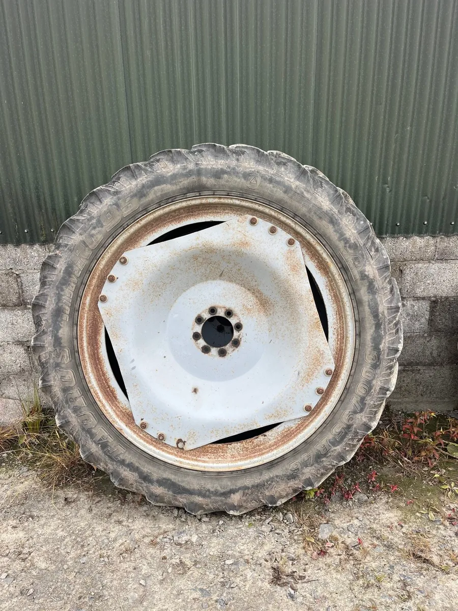 Row crops wheels - Image 1