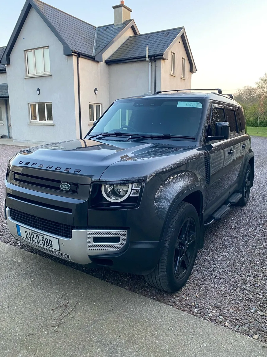 Landrover Defender SE  3.0 Diesel - Image 1