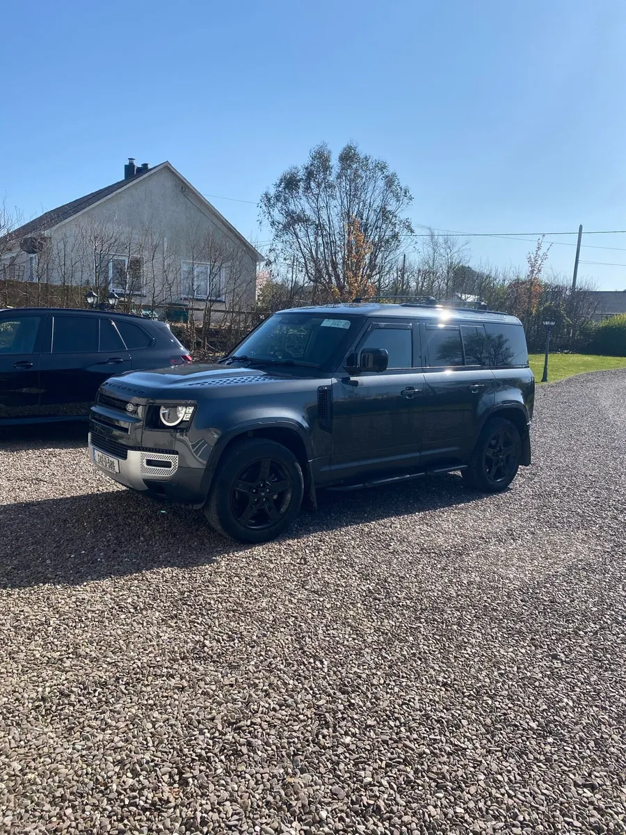 Landrover Defender SE  3.0 Diesel - Image 3