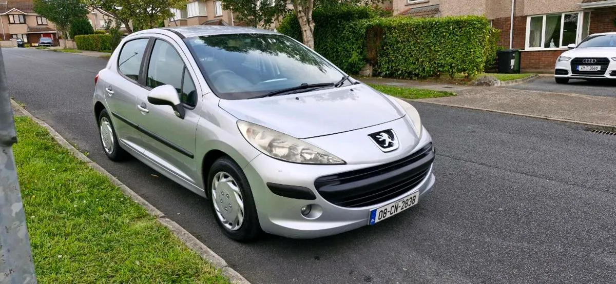 Peugeot 207 - Image 1