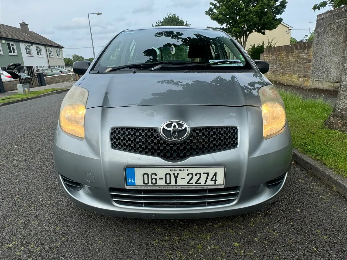 Toyota Yaris 2006 - Image 1