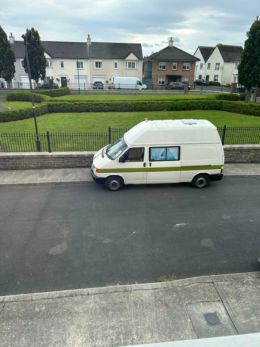 VW Campervan - Image 1