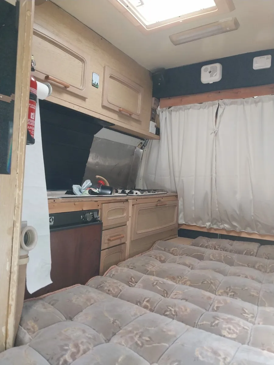 VW Campervan - Image 4