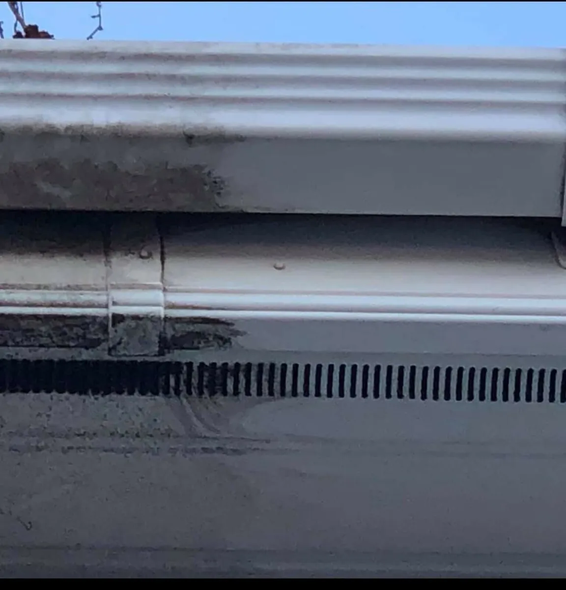 Gutter cleaning and repairing services - Image 1