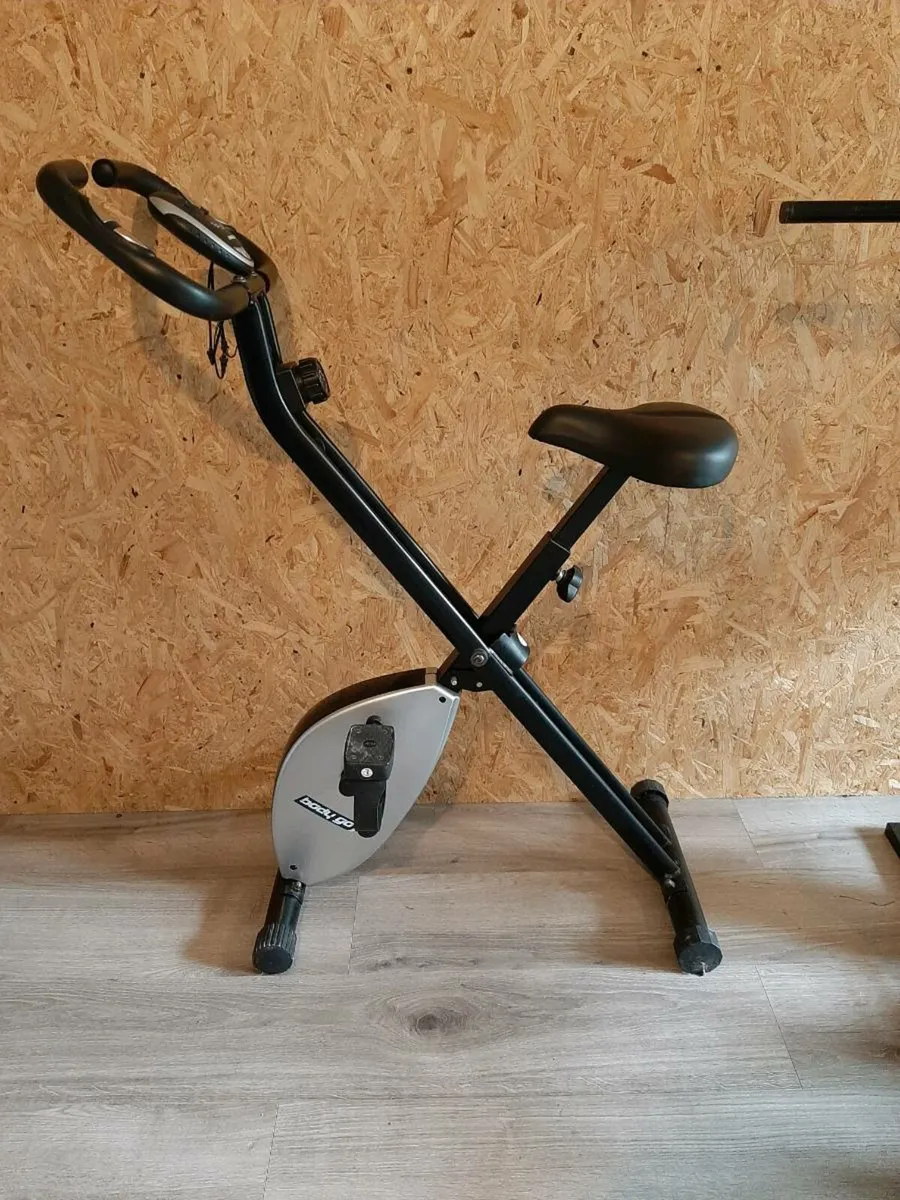 Exercise bike - Image 1
