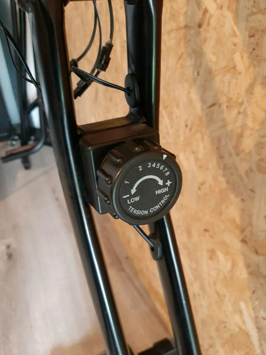 Exercise bike - Image 2