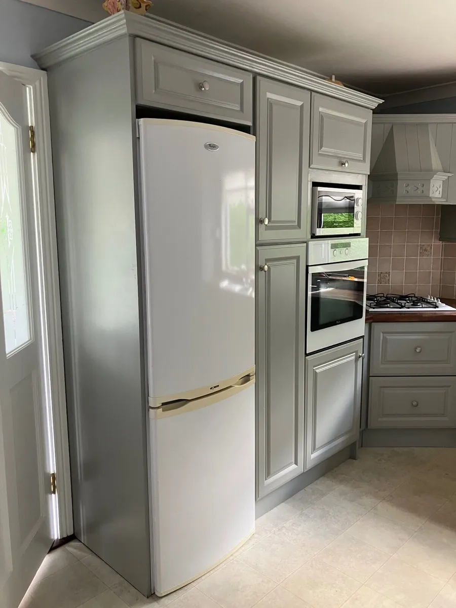 Compact kitchen - Image 1