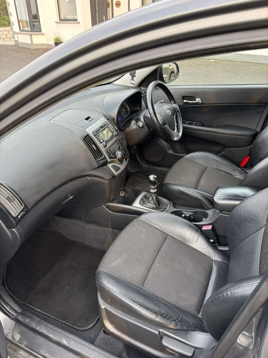Hyundai i30 - Image 4