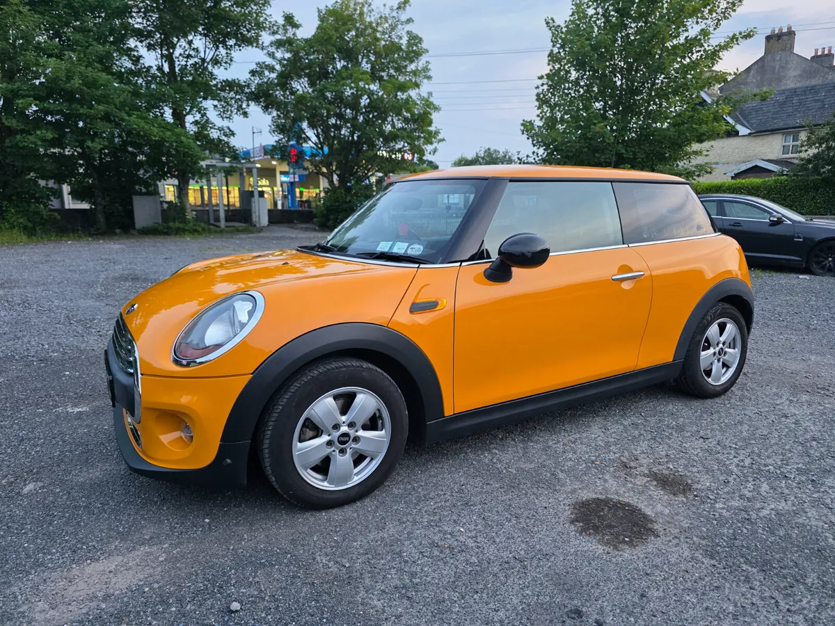 MINI COOPER 2014 - only 17500km - Image 4
