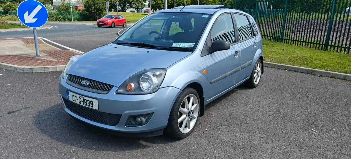 Ford fiesta 1.2 new nct - Image 2