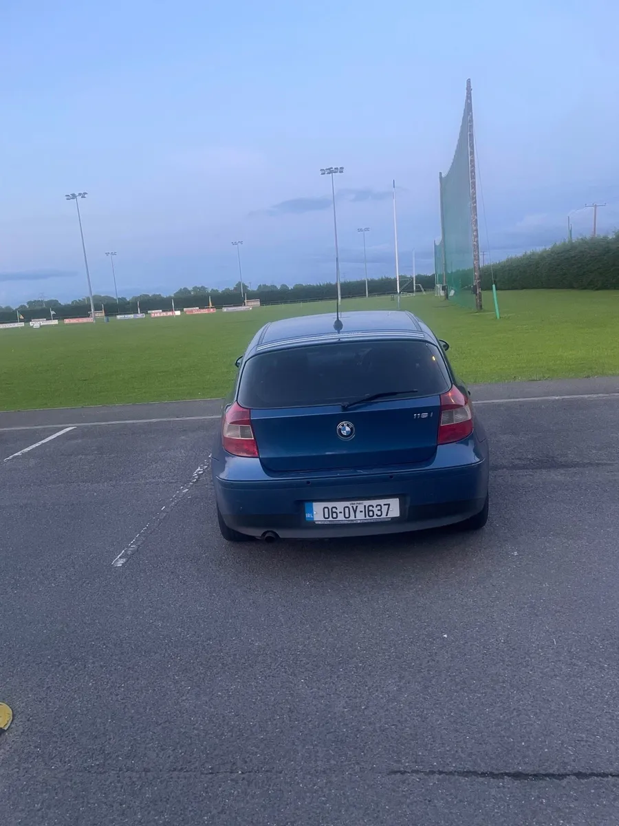 BMW 116i 2006 - Image 1