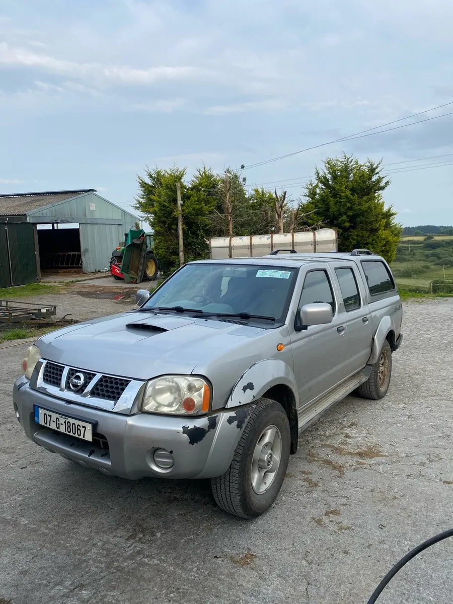 2007 Nissan Navara - Image 2