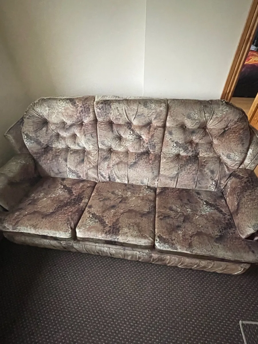 Couch - Image 2