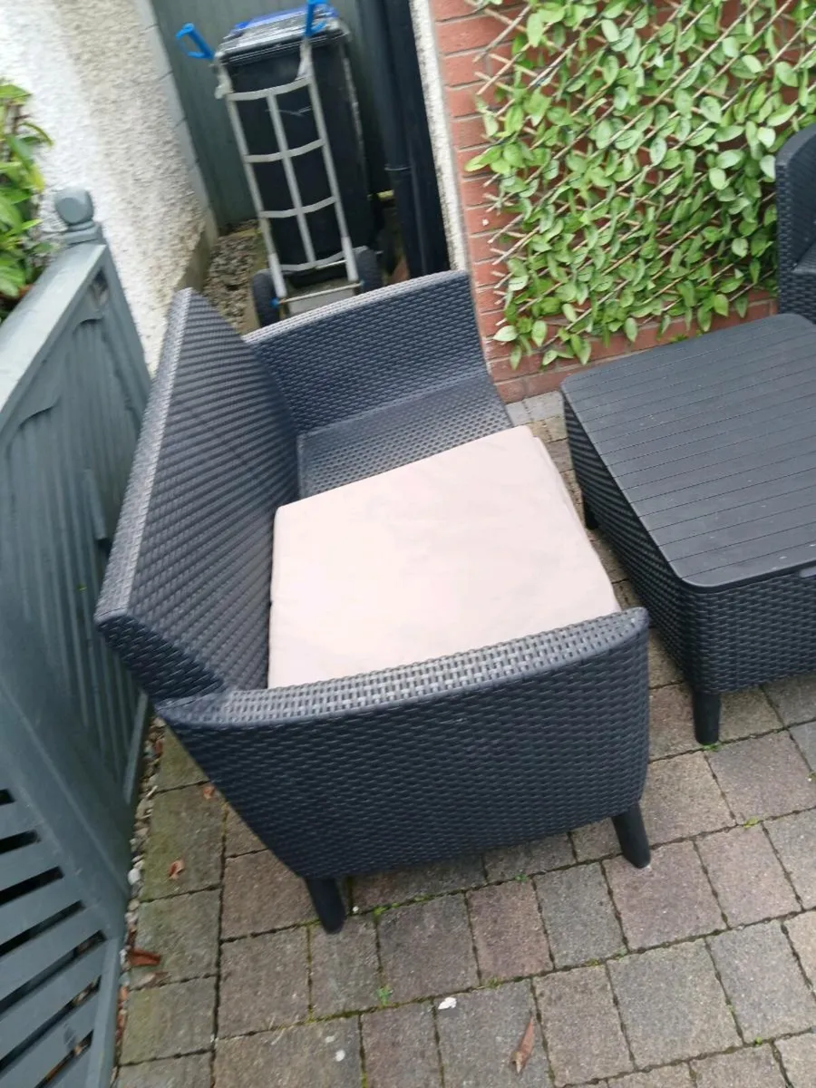 Garden furniture - Image 2