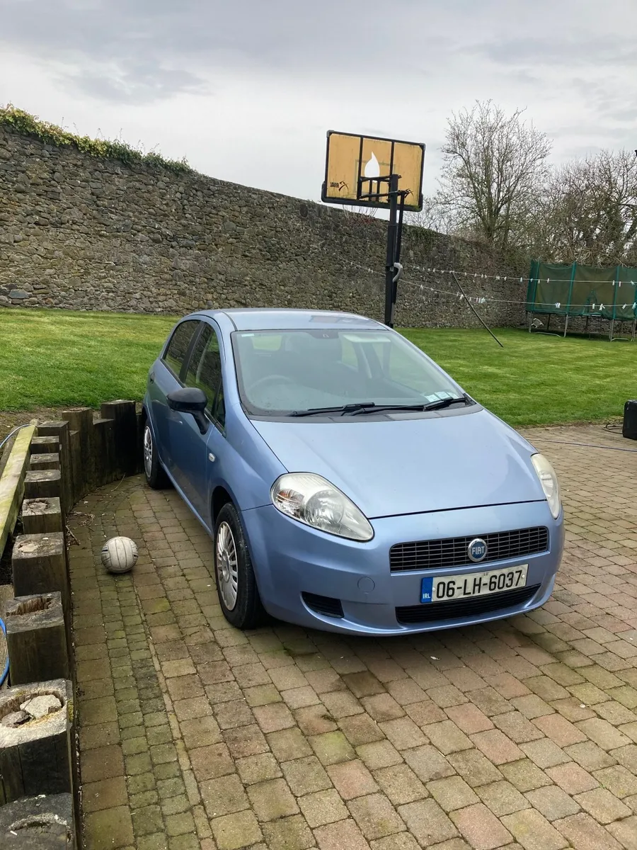 Fiat Punto 2006 only 38000mls - Image 1