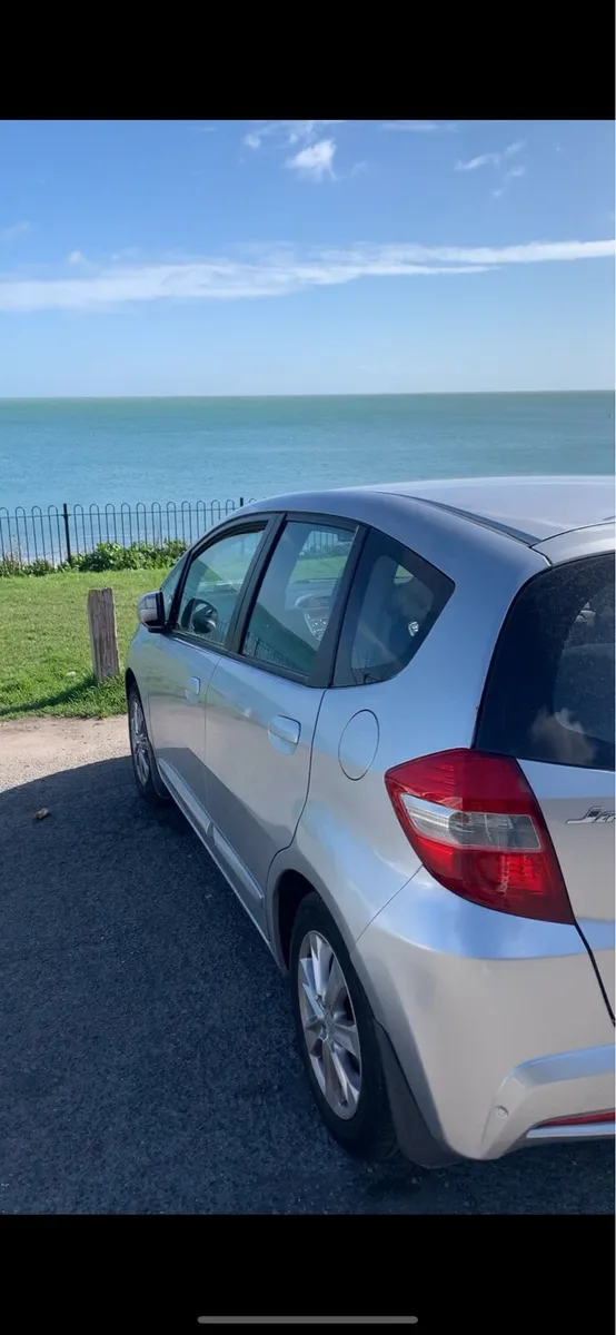Honda Jazz 2011 Automatic – Excellent Condition - Image 1