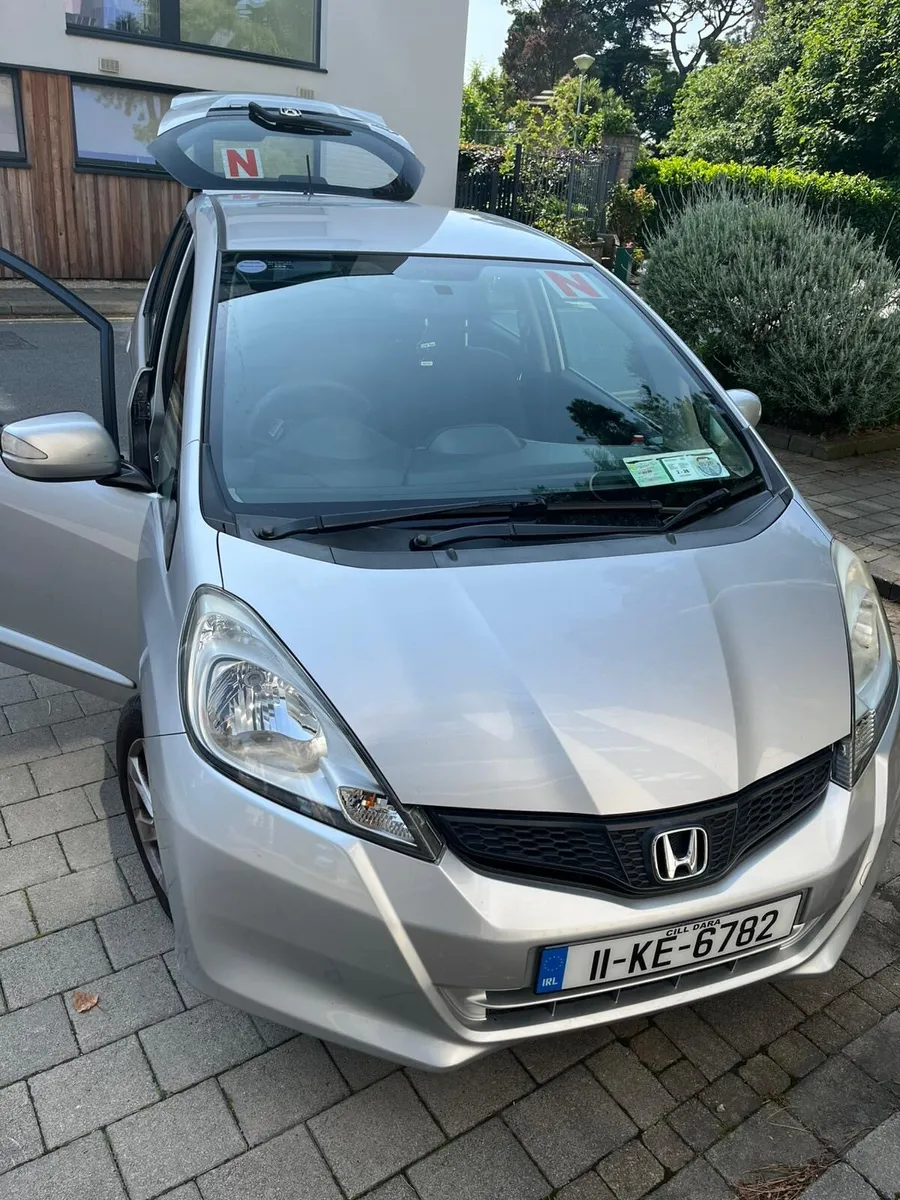 Honda Jazz 2011 Automatic – Excellent Condition - Image 2