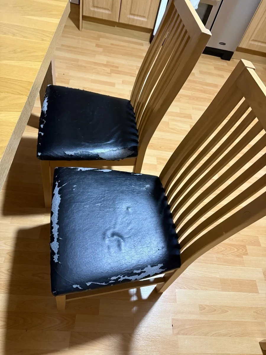 Dining table - Image 4