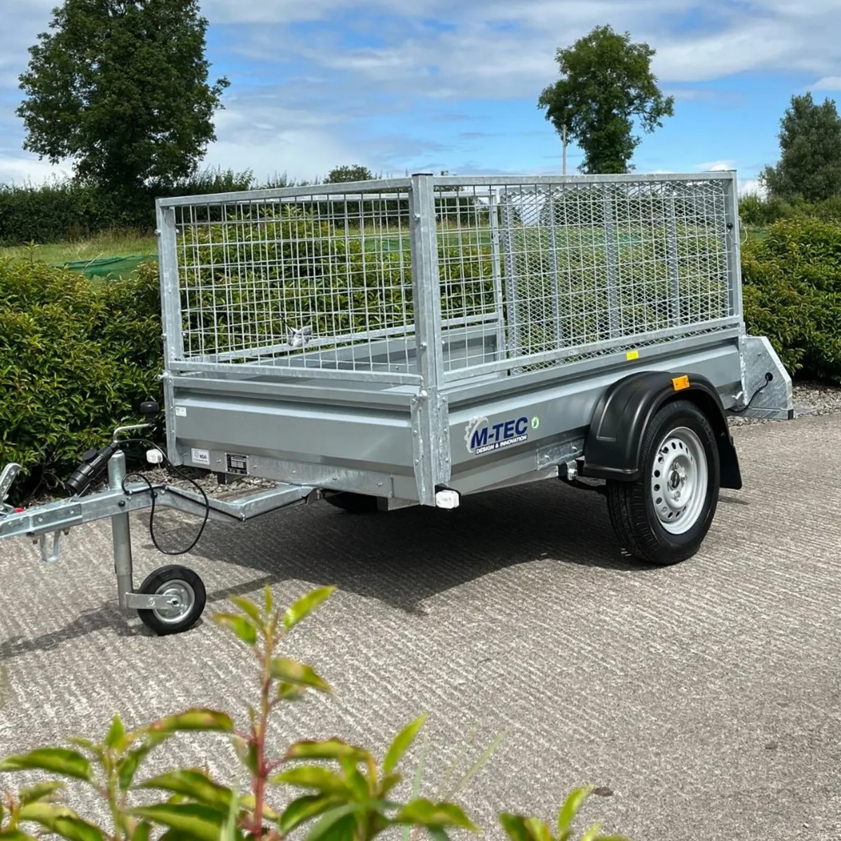 M-tec 6x4ft Single Axle Trailer - Image 1
