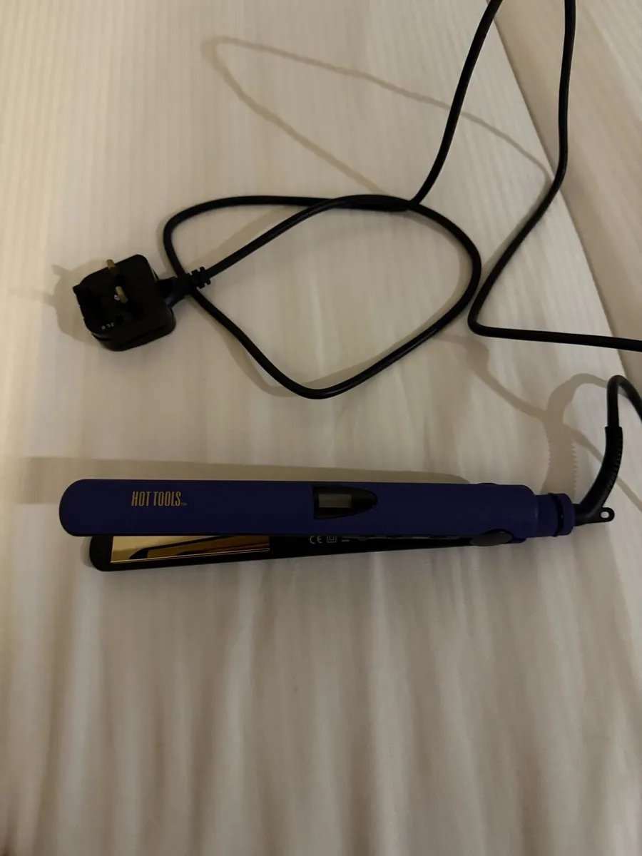 Hot Tools Gold Flat Iron Straightener - Image 2