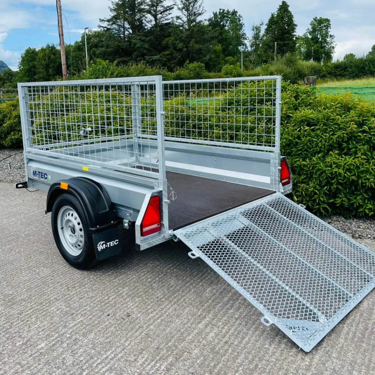 M-tec 6x4ft Single Axle Trailer - Image 3