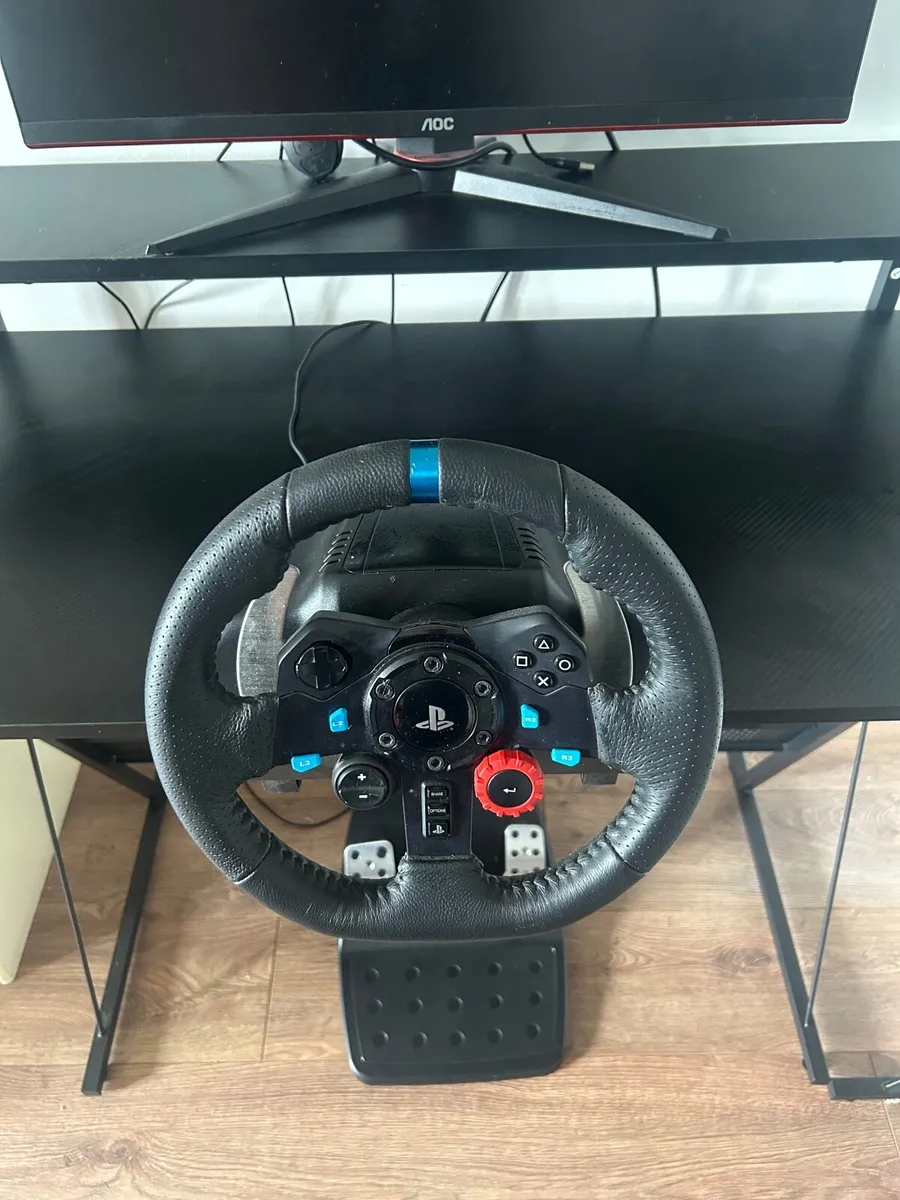 Logitech g29 steering wheel - Image 4