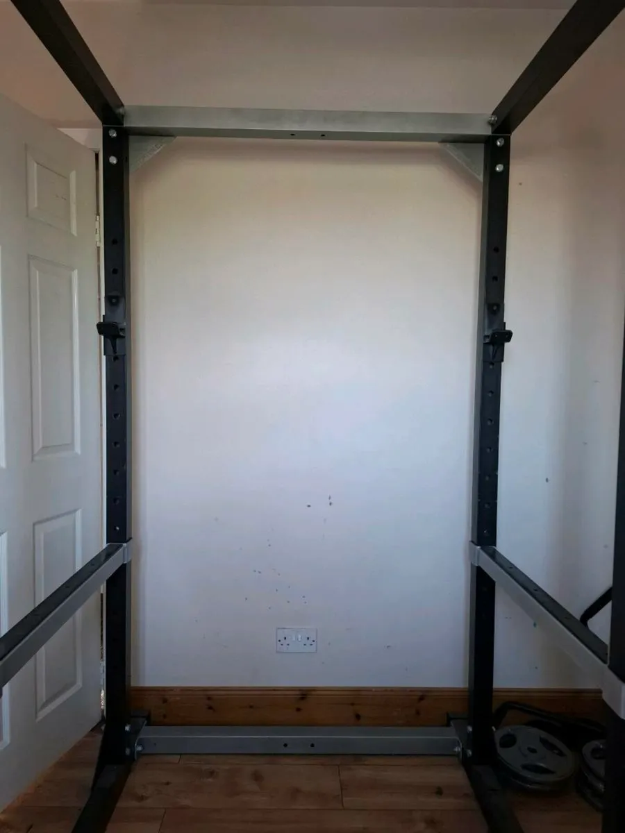 Power Rack with Lat Pulldown Attachment - Image 2