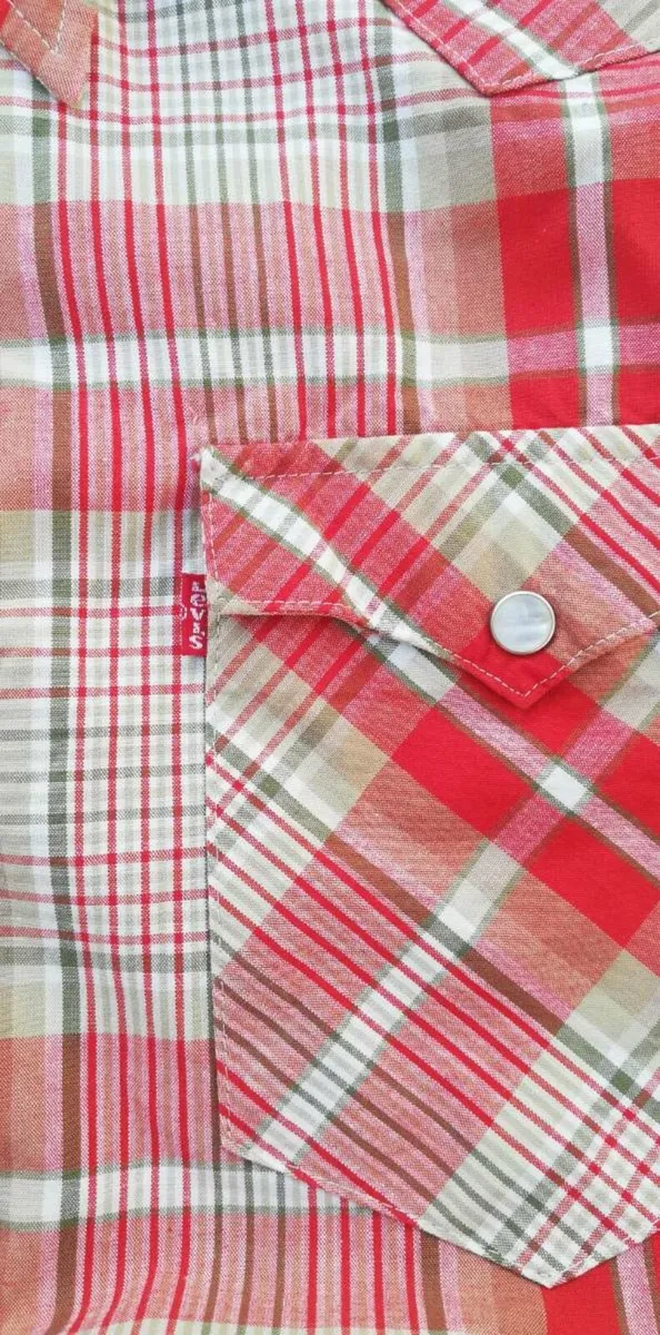 Levi's Mens pearl snap button long sleeve Shirt - Image 3
