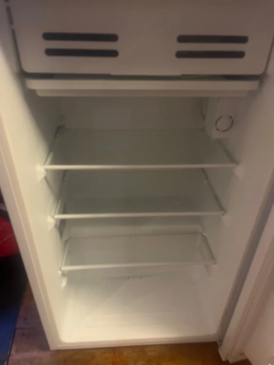 Fridge - Image 2