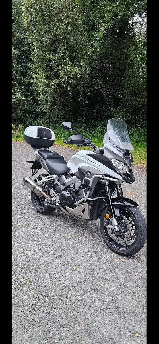 Honda VFR 800 vtech Crossrunner - Image 1