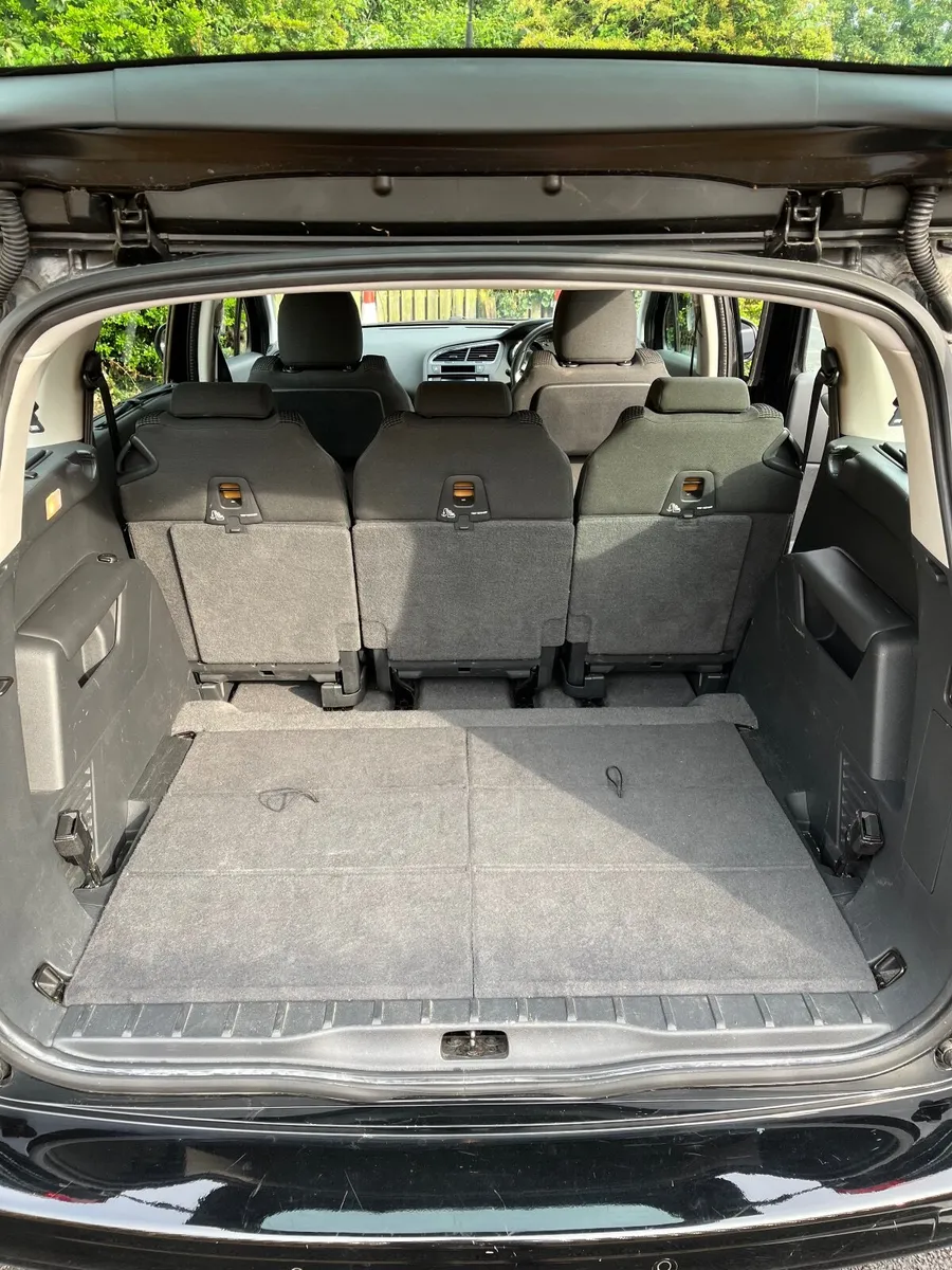 Peugeot 5008 2015 - Image 4