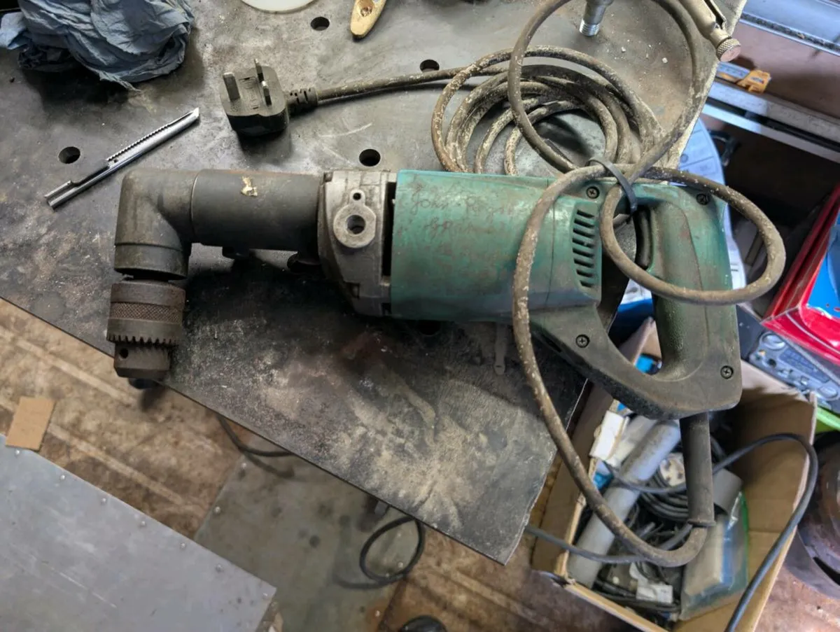 240 volt Makita Angle Drill - Image 3