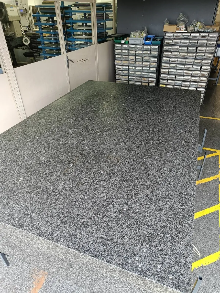 Granite Inspection Table 212 x 140 x 32 cm Ex-CMM - Image 4