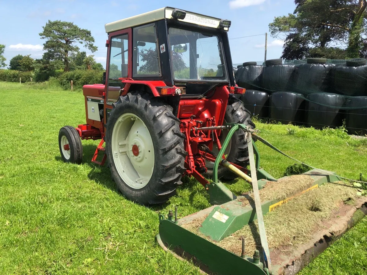Tractor - Image 3