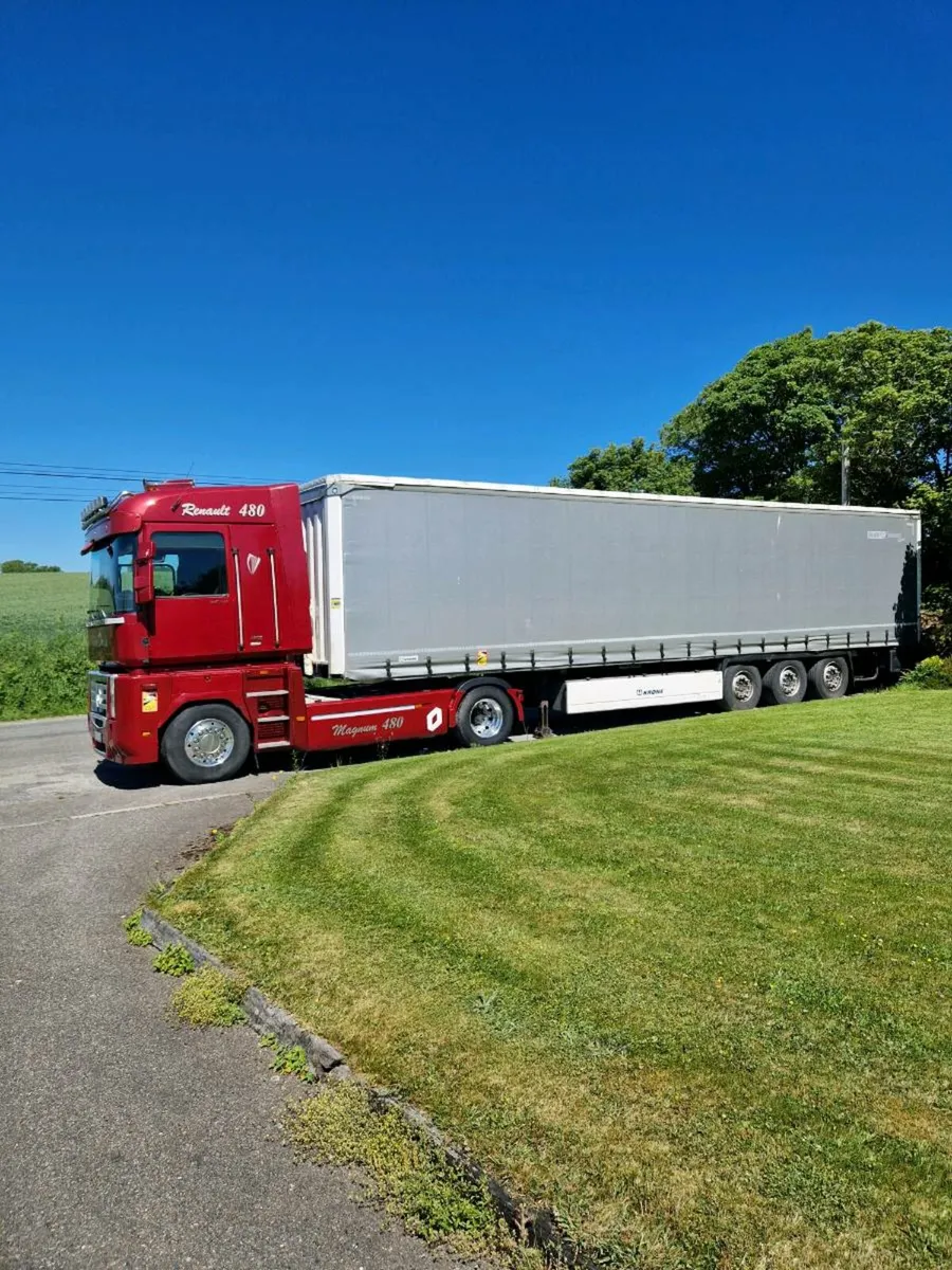 Truck and krone euroliner trailer - Image 1