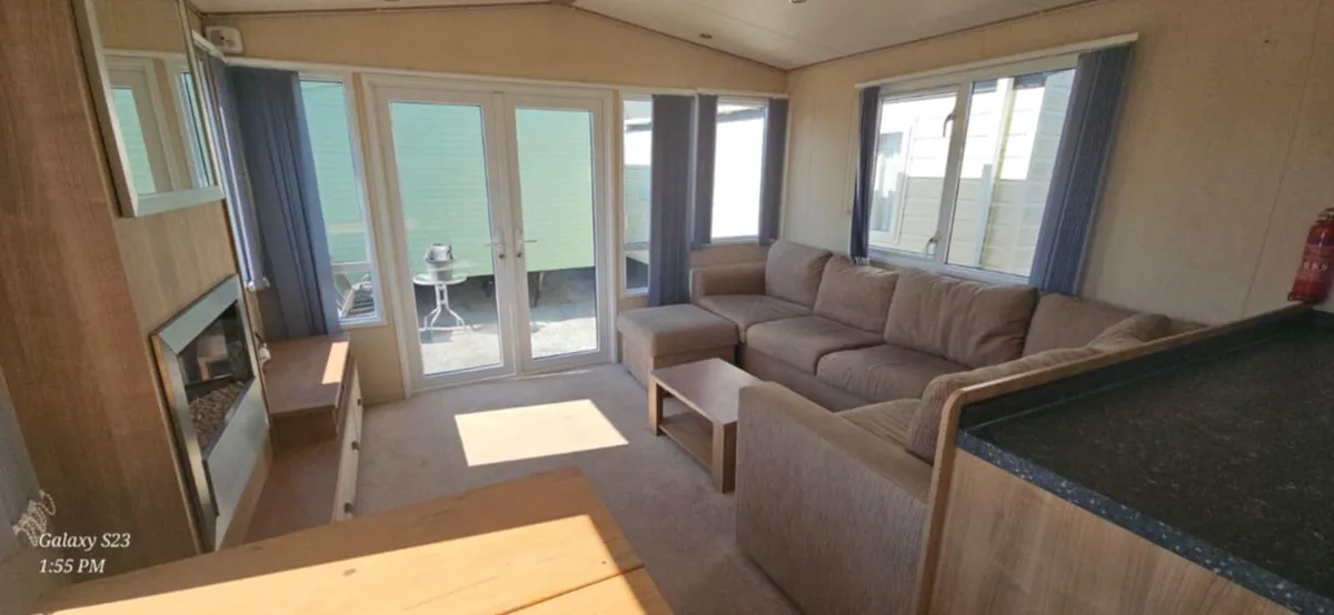 Abi Sunningdale, 3 bedroom Mobile Home - Image 2