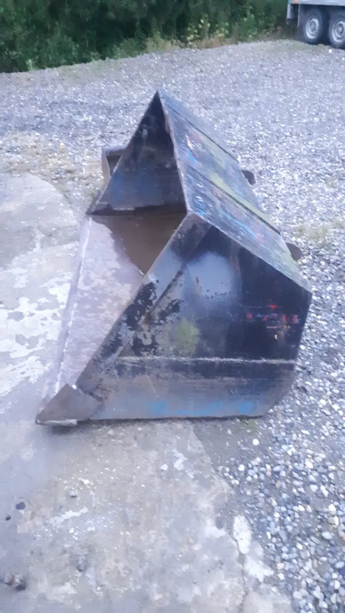 Tanco 6ft Bucket - Image 4