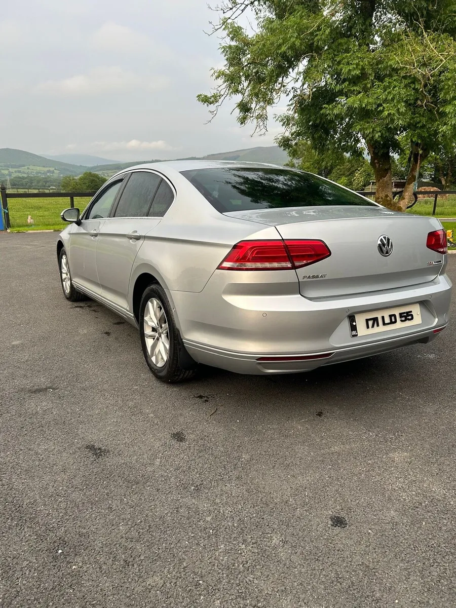 Volkswagen Passat 1.6 blue motion - Image 3