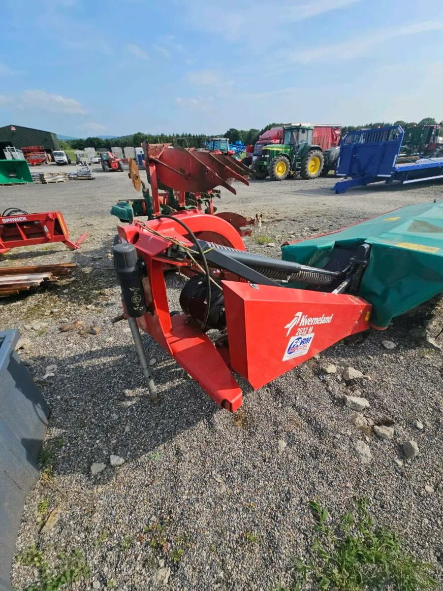 Clearance Auction this Wednesday 18th June - Image 1