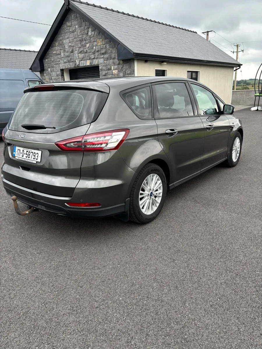 2017 Ford Smax Zetec 2.0TDCI 150bhp - Image 4