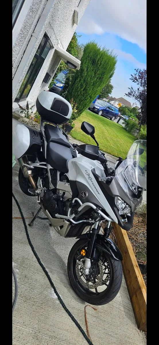 Honda VFR 800 vtech Crossrunner - Image 4