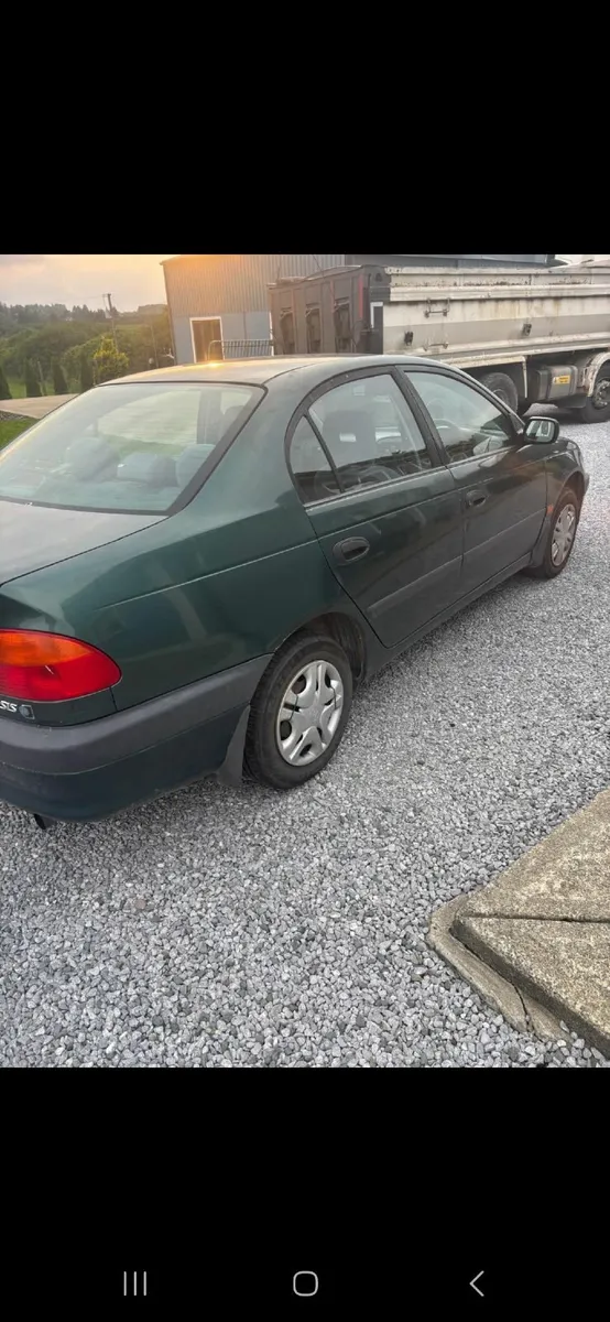 Toyota Avensis 1999 - Image 3