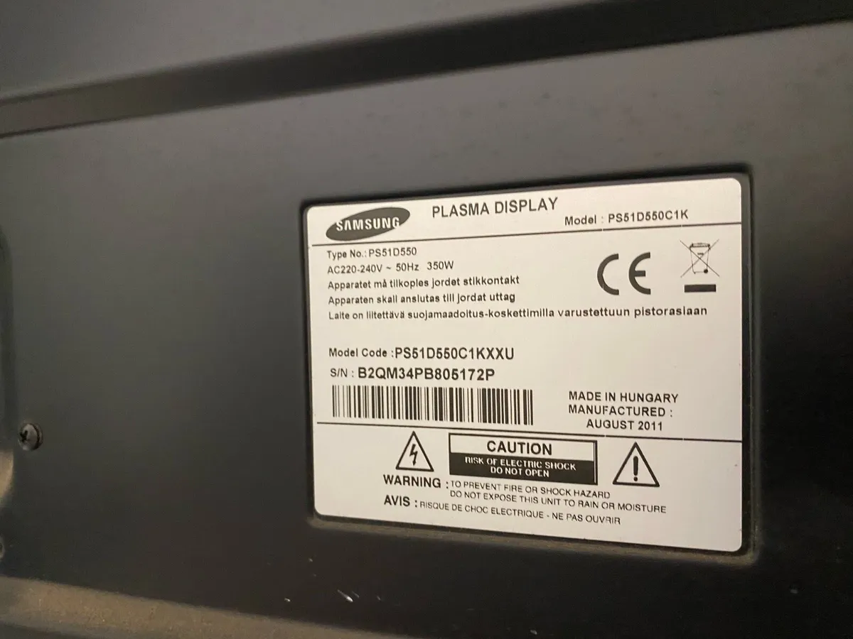 Samsung 51 inch flat screen plasma plus other bits - Image 4