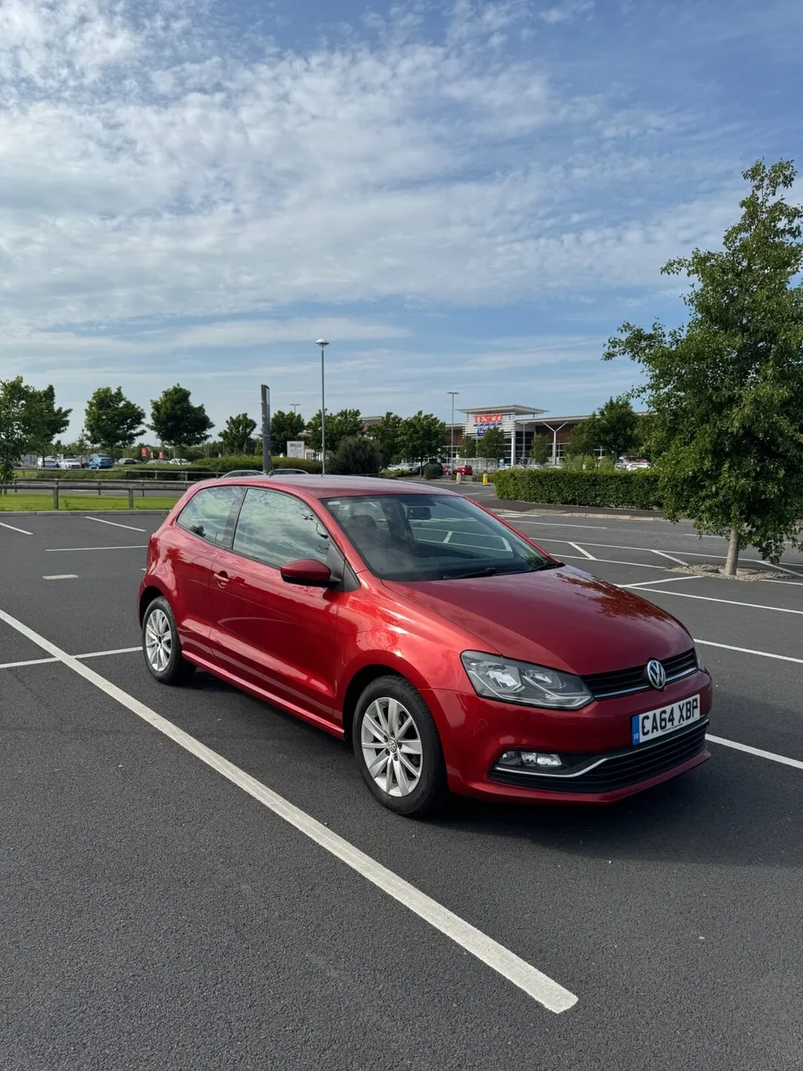 Volkswagen Polo 2015 - Image 1