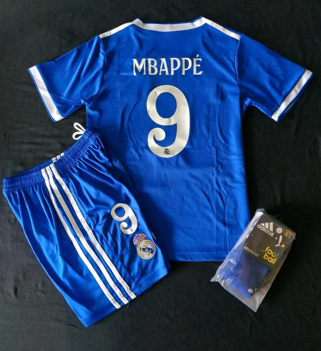 REAL MADRID 25/26 ( MBAPPE 9 ) KIDS KIT, 12/13 YRS - Image 2