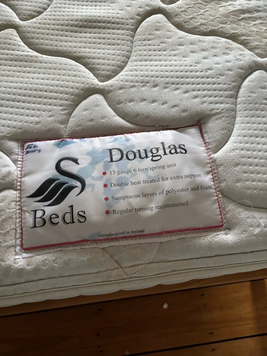 Single bedframe and mattress - Image 3