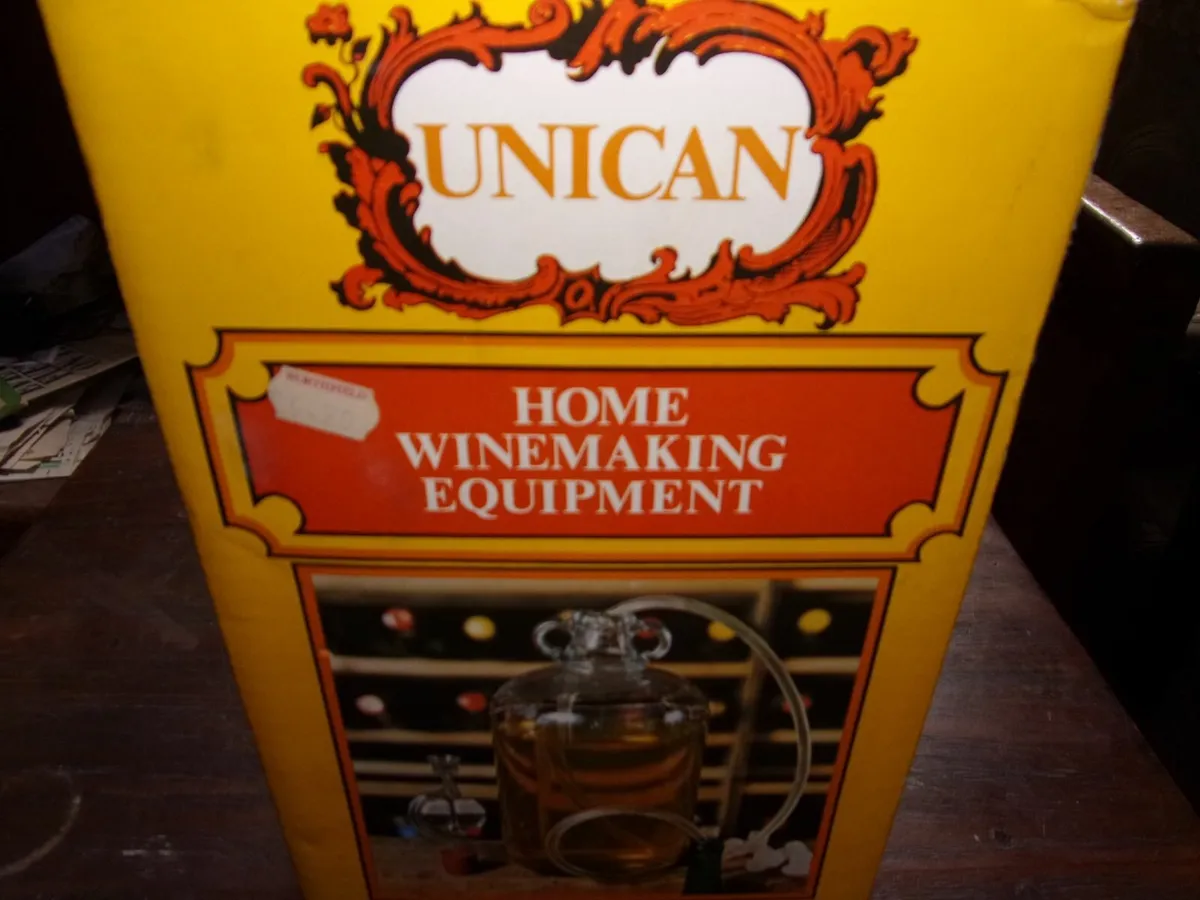 Home Wine making kit - Image 1