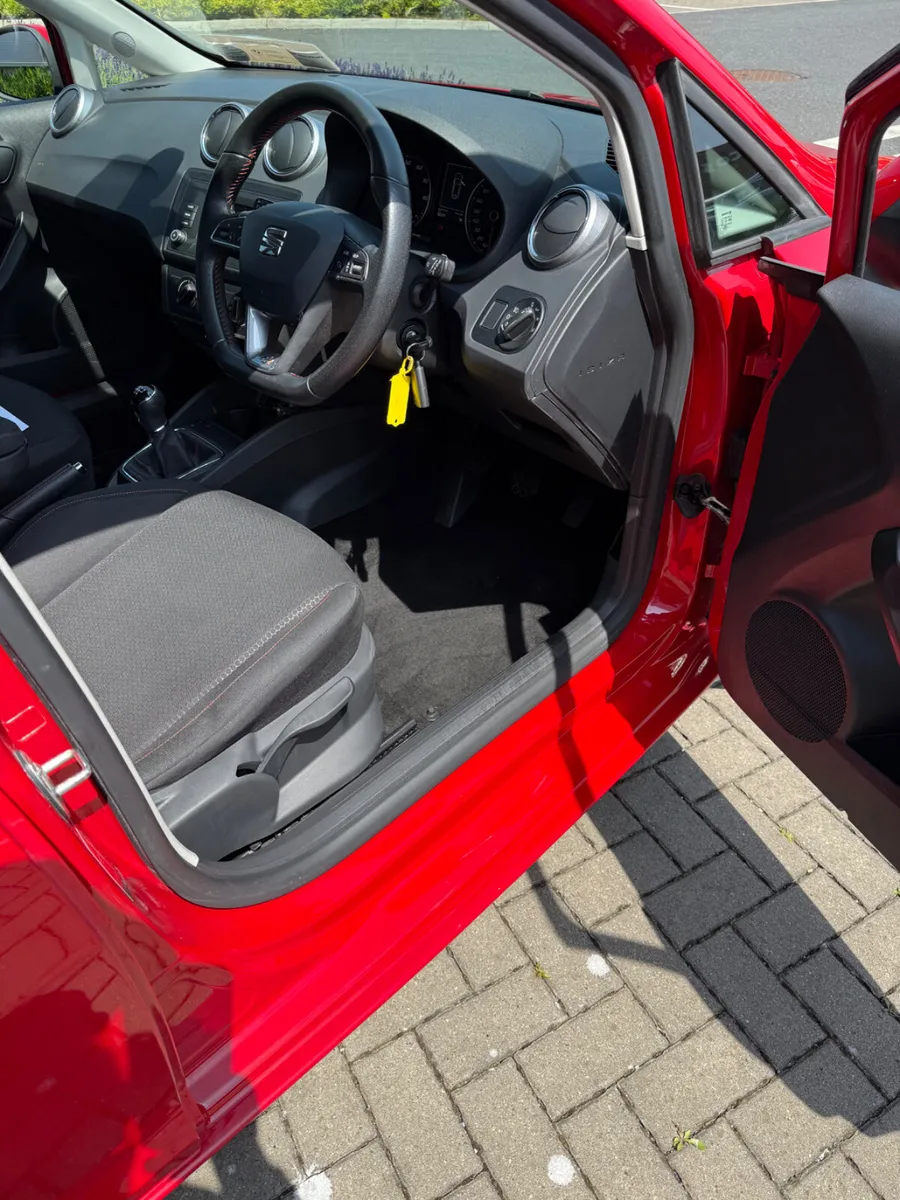 SEAT Ibiza FR 2017 - Image 4