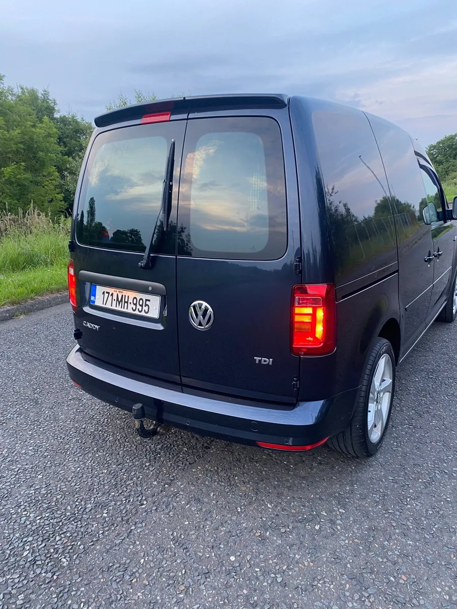 Volkswagen Caddy Trendline - Image 4